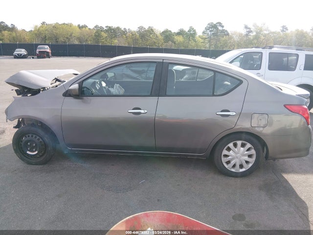 Nissan Versa 1.6 Sv