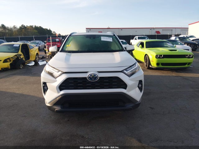 Toyota RAV4 Xle Premium
