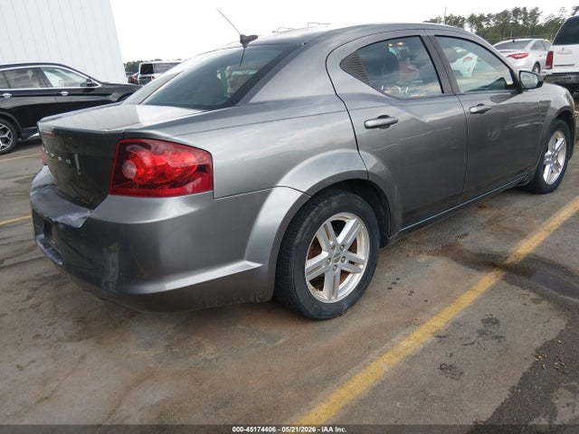 Dodge Avenger Se