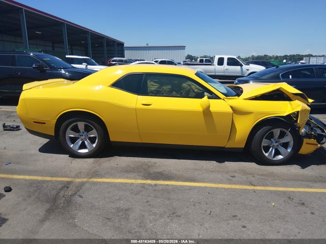 Dodge Challenger Sxt