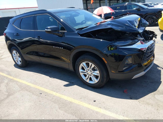 Salvage Chevrolet Blazer Image