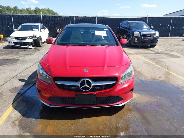 Mercedes-Benz Cla-class 4matic