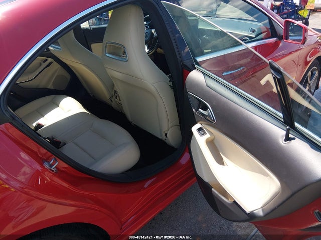 Mercedes-Benz Cla-class 4matic