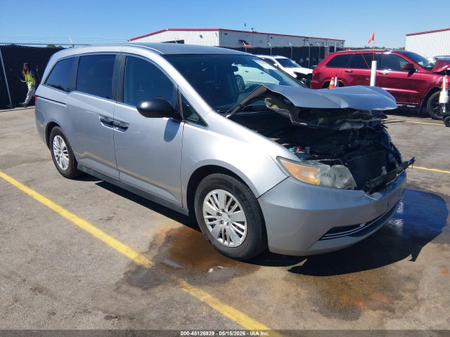 Salvage Honda Odyssey Image