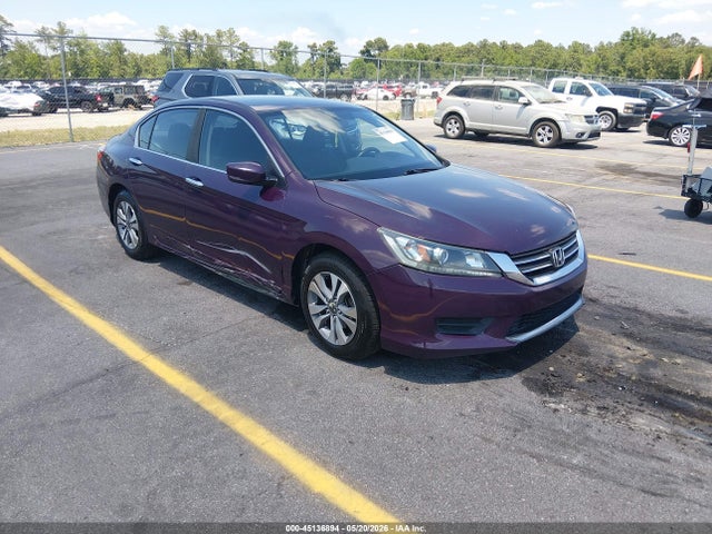 Salvage Honda Accord Image