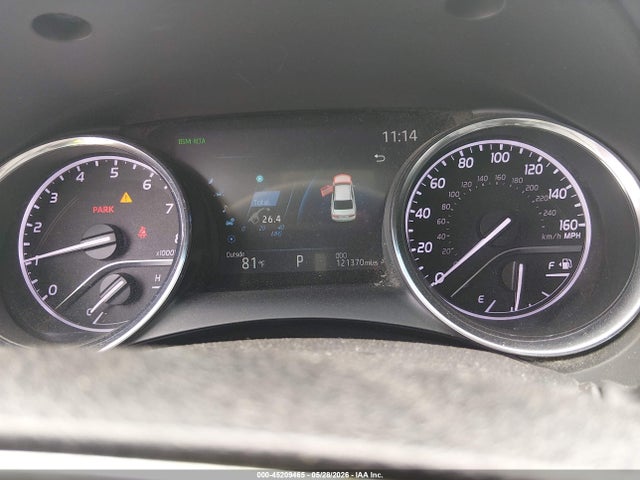 Toyota Camry Xle V6