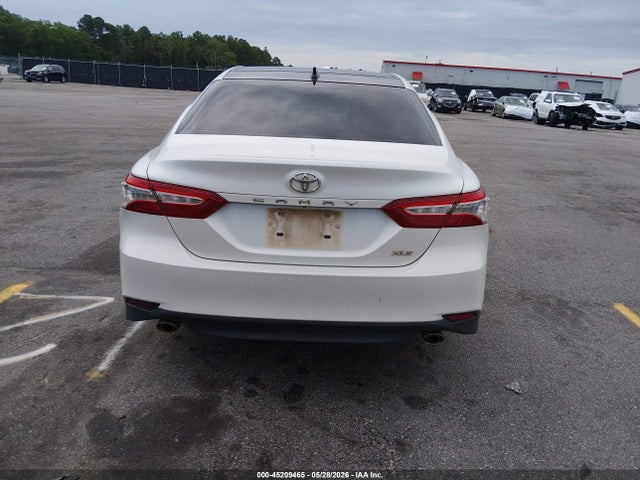 Toyota Camry Xle V6