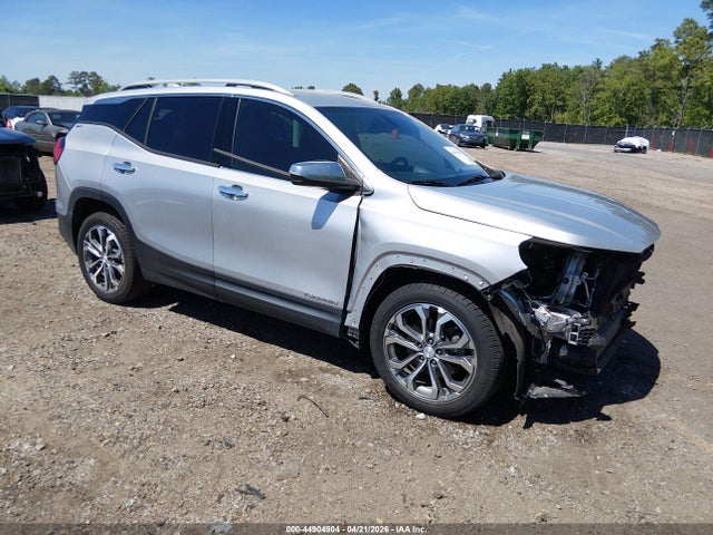 Salvage GMC Terrain Image