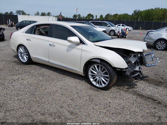 Salvage Cadillac XTS Image