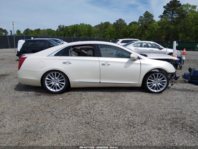 Cadillac XTS Platinum