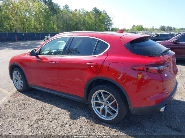 Alfa Romeo Stelvio Awd