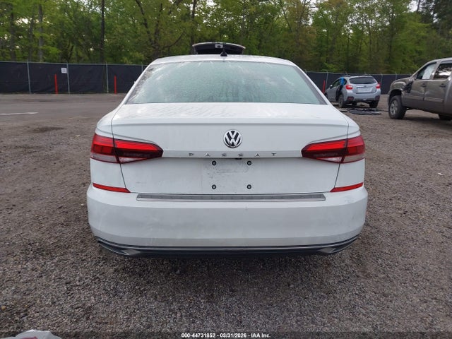 Volkswagen Passat 2.0t Se
