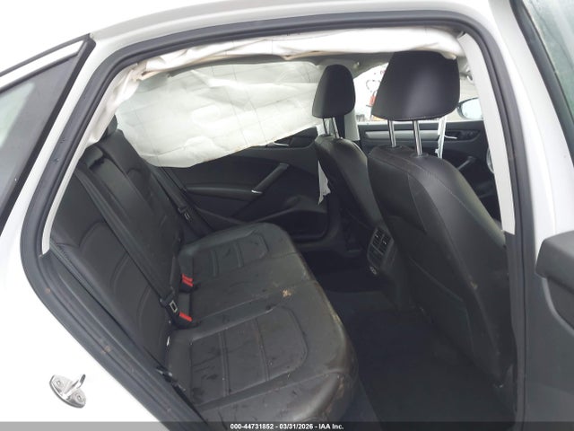 Volkswagen Passat 2.0t Se