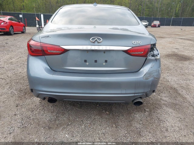 INFINITI Q50 3.0t Luxe