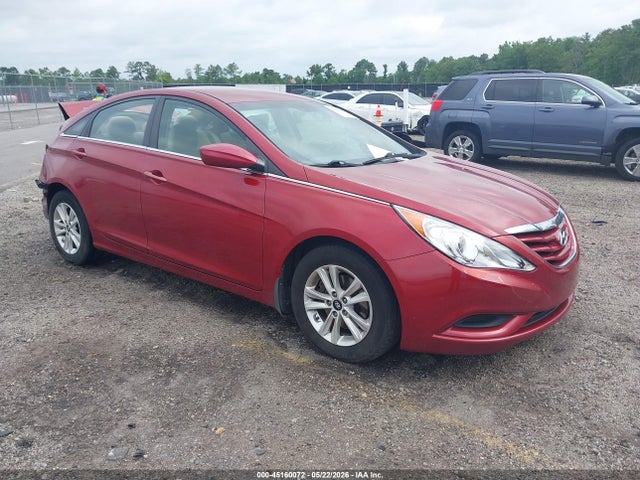 Salvage Hyundai SONATA Image