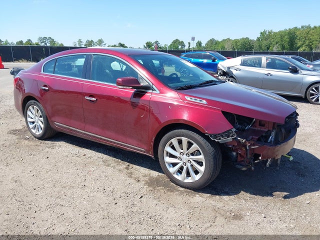 Salvage Buick LaCrosse Image