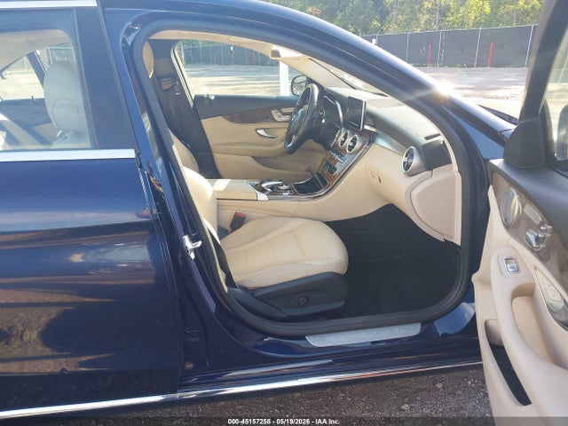 Mercedes-Benz C-Class 4matic