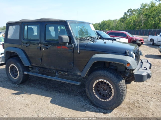 Salvage Jeep Wrangler Image