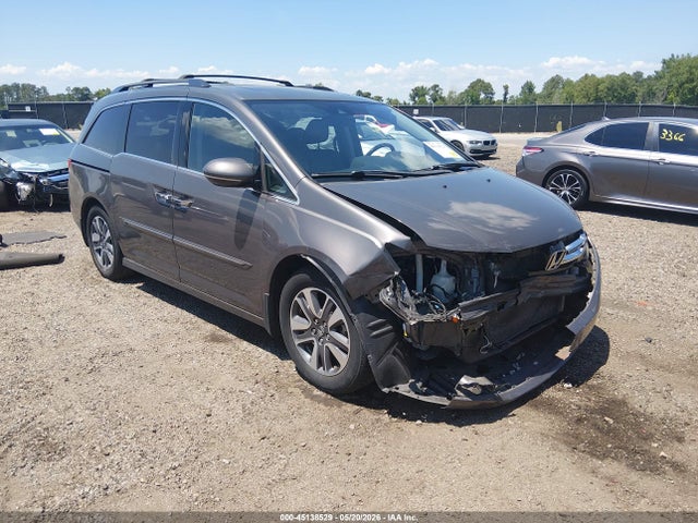 Salvage Honda Odyssey Image