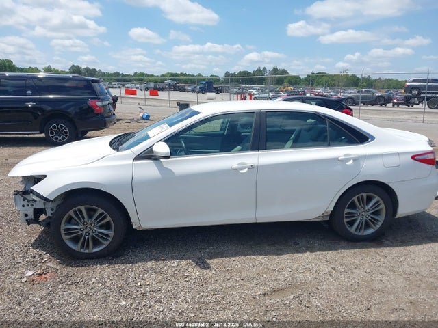 Toyota Camry Se