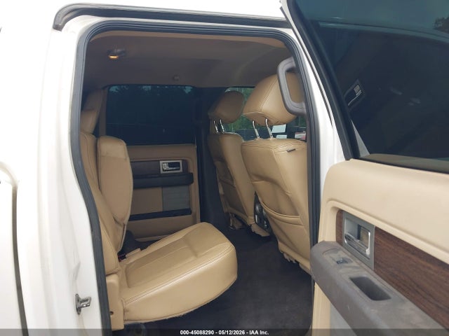 Ford F-150 Lariat