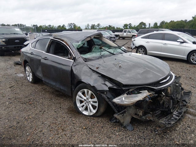 Salvage Chrysler 200 Image