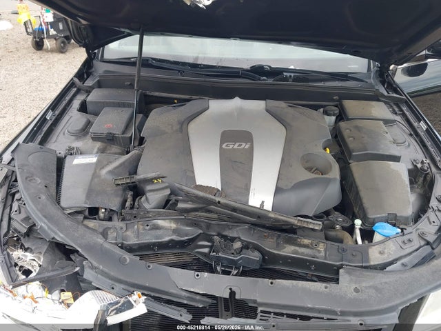 Hyundai Genesis 3.8