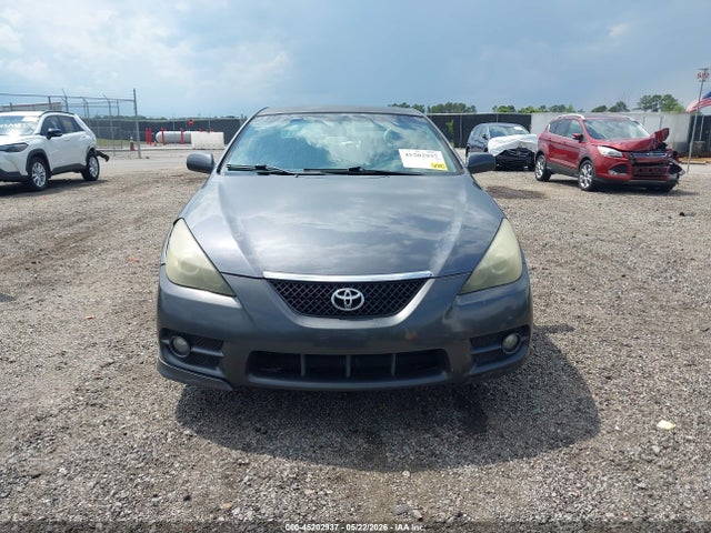 Toyota Camry Sport V6