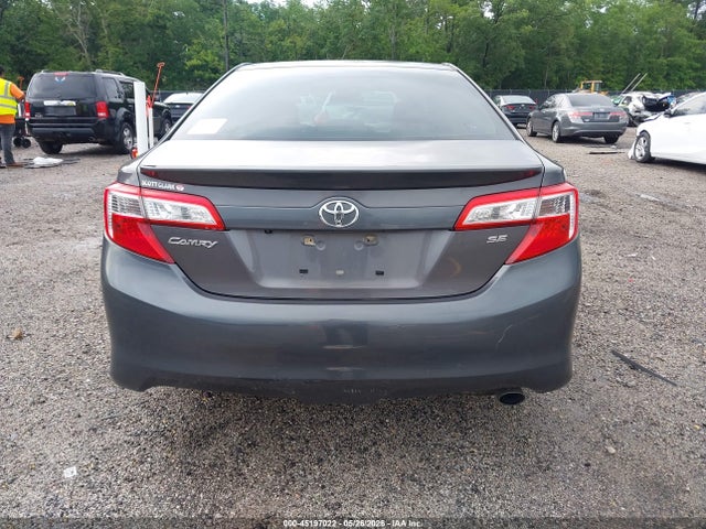 Toyota Camry Se