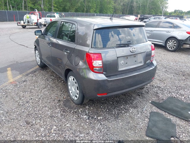 Scion xD