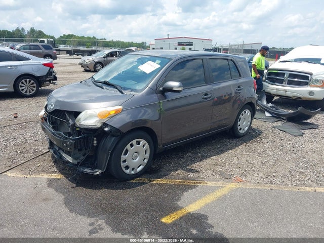 Scion xD