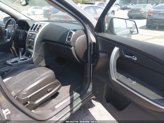 GMC Acadia Slt-1