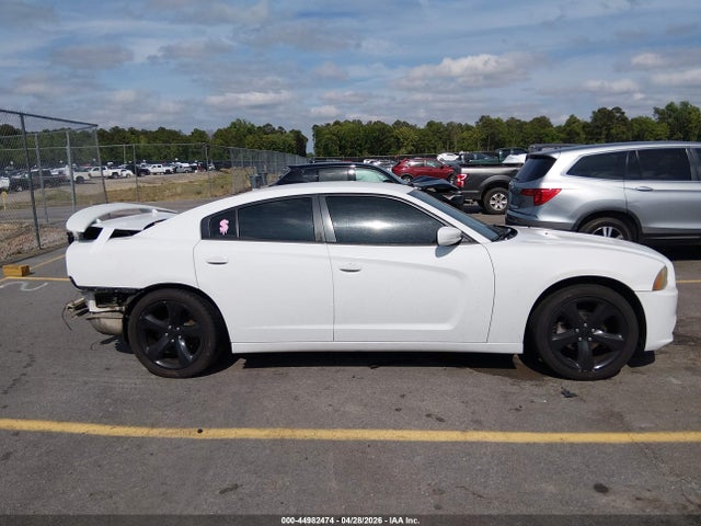 Dodge Charger Se