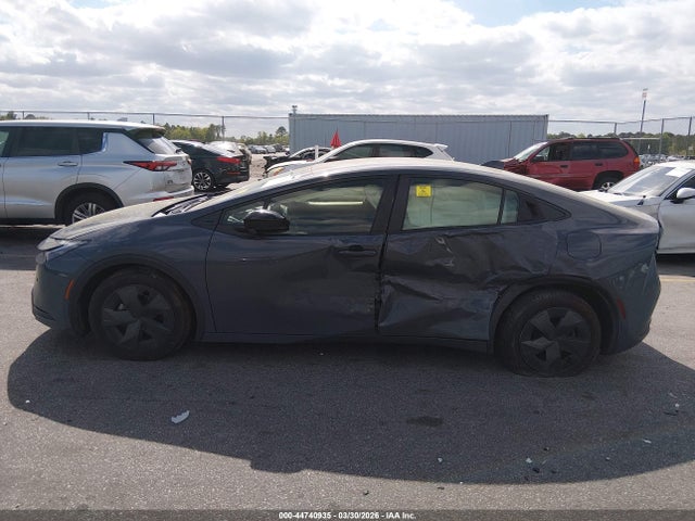 Toyota Prius Le