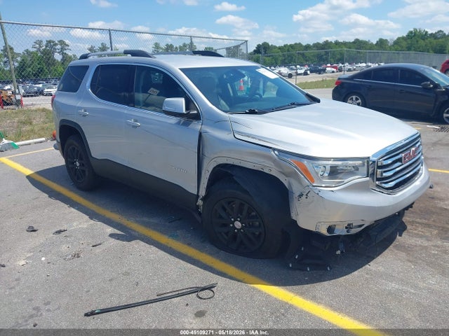 Salvage GMC Acadia Image