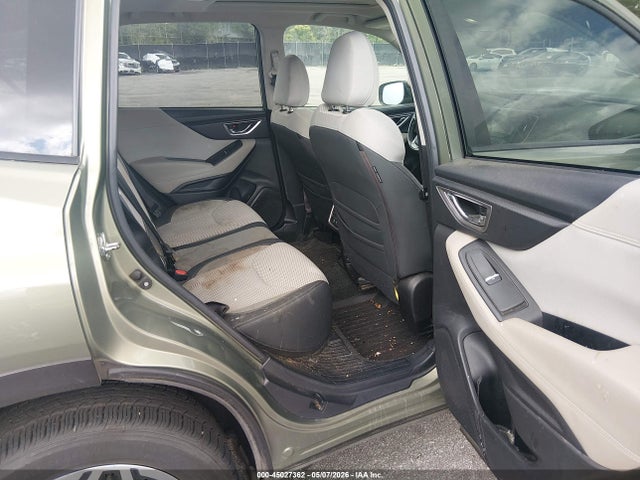 Subaru Forester Premium