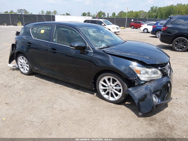 Salvage Lexus Ct Image
