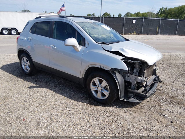 Salvage Chevrolet Trax Image
