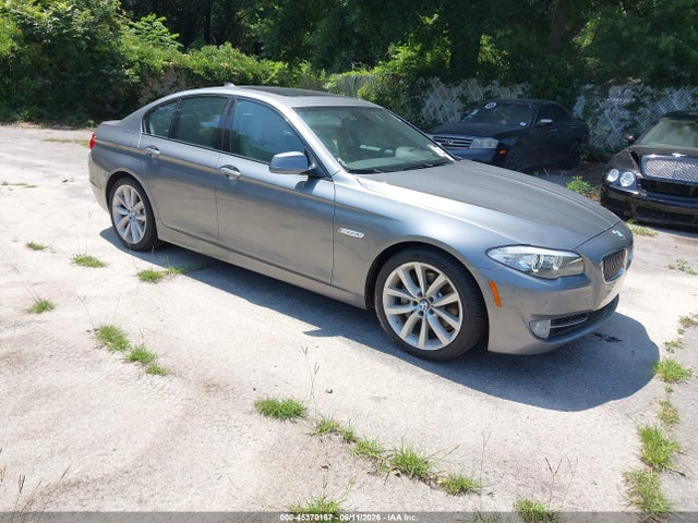 Salvage BMW 5 Series Image