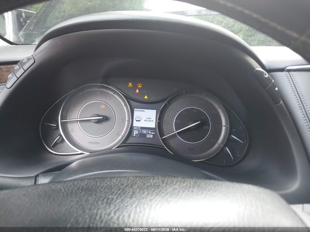 INFINITI Qx Limited
