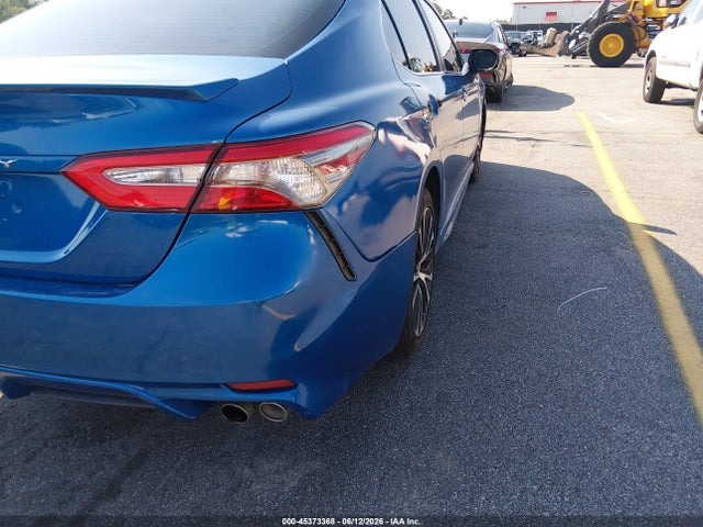 Toyota Camry Se
