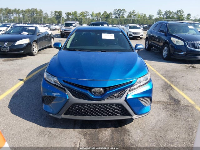 Toyota Camry Se