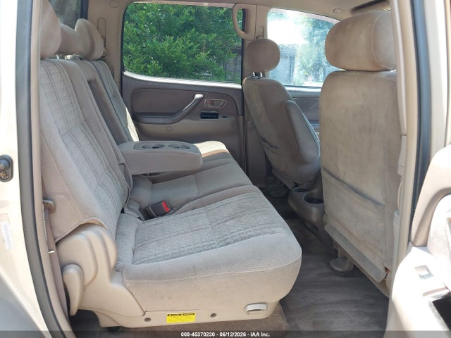 Toyota Tundra Sr5 V8