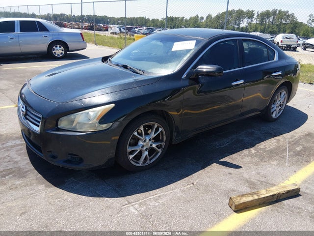 Nissan Maxima