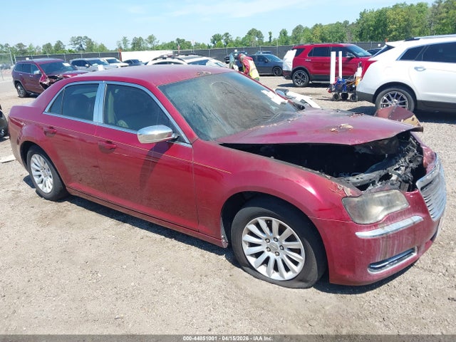 Salvage Chrysler 300 Image