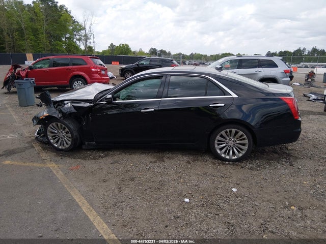 Cadillac CTS Luxury