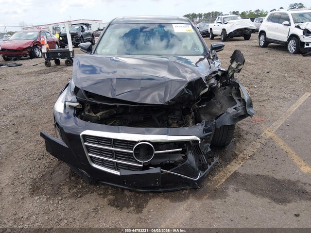Cadillac CTS Luxury