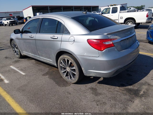 Chrysler 200 Touring