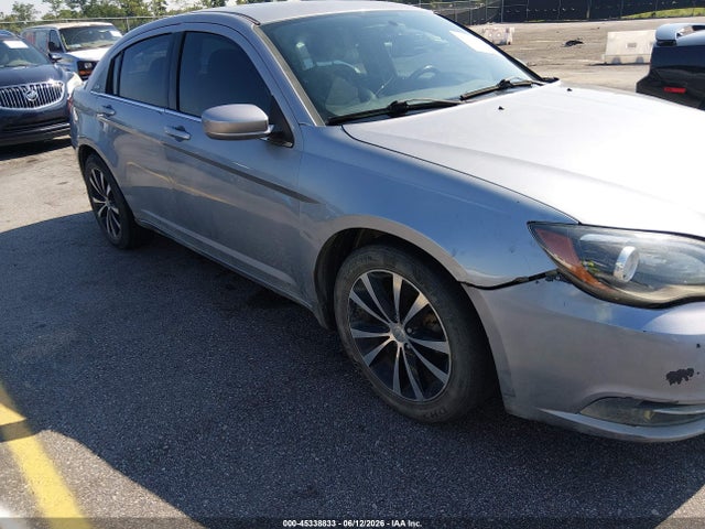 Chrysler 200 Touring