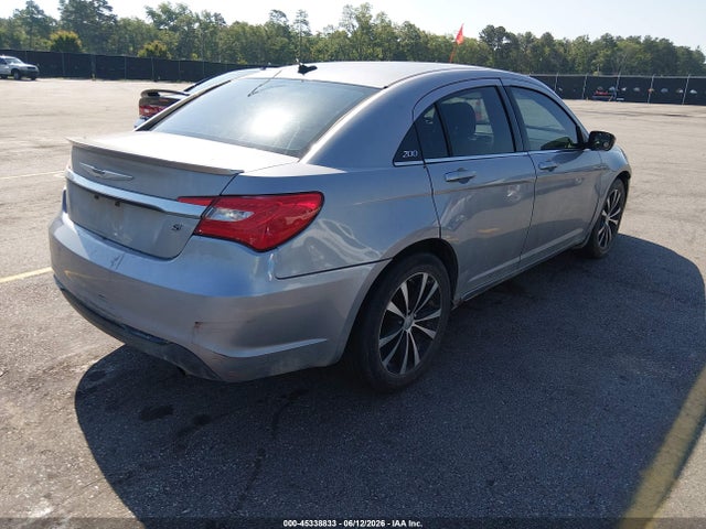 Chrysler 200 Touring